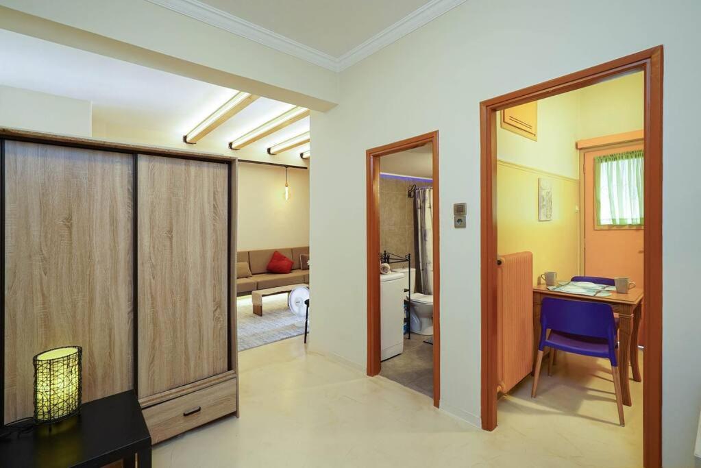 Cozy Athens Apartment / 2' From Metro Station Buitenkant foto